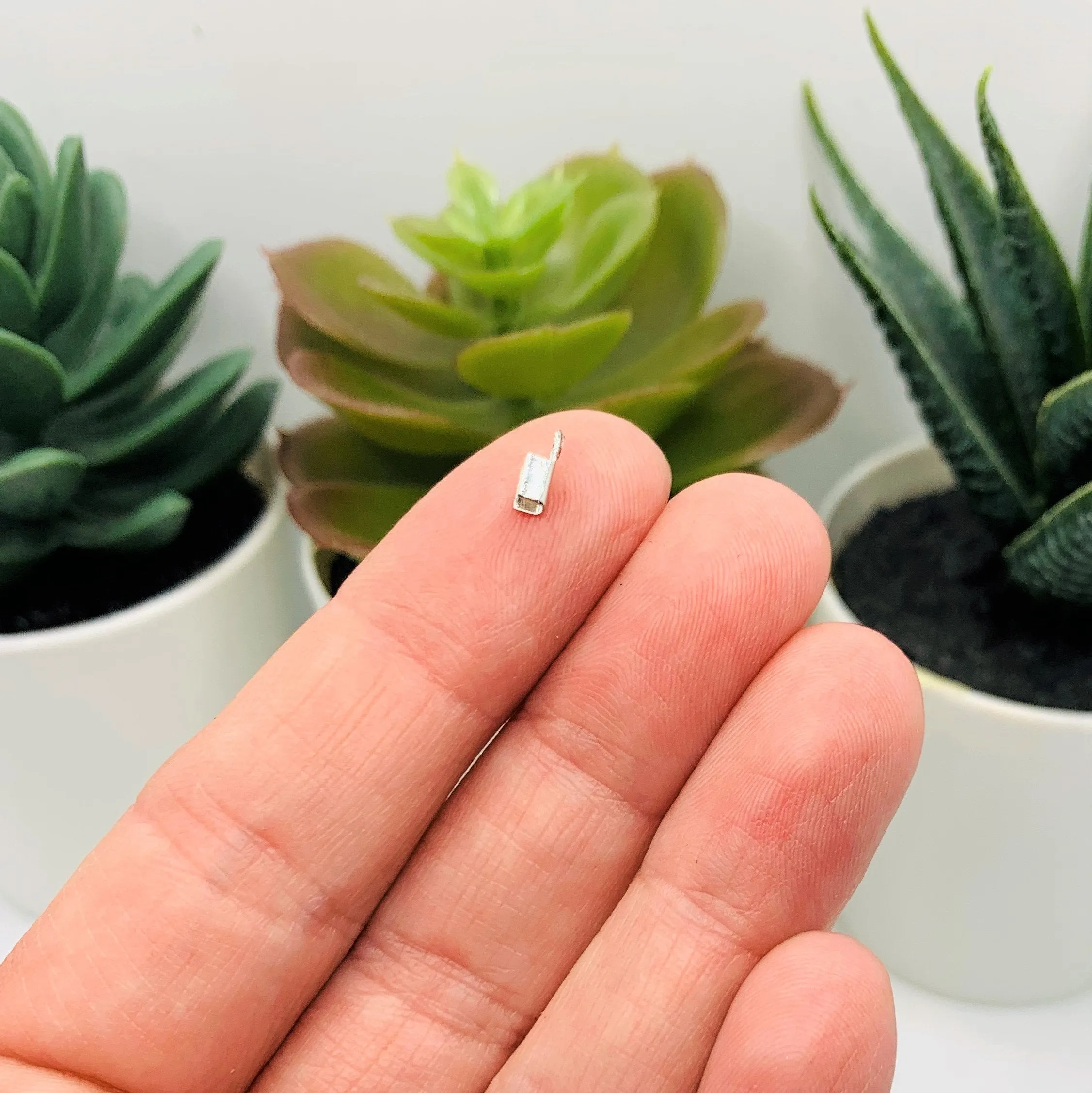 20, 100 or 500 Pieces: Small Silver Flat Cord Cap Ends