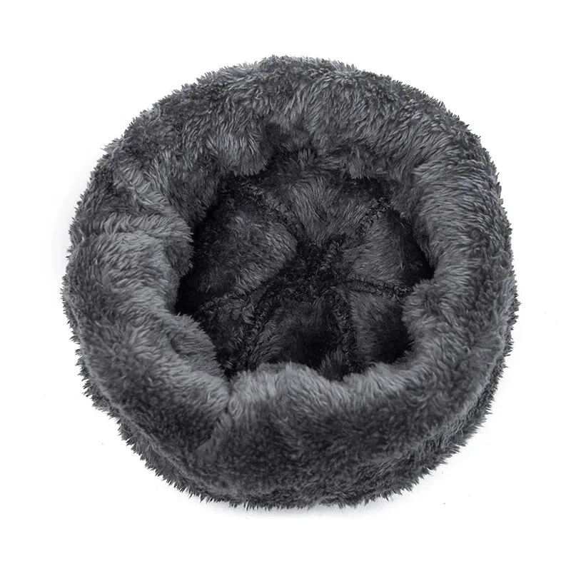 Unisex Letter Label Decor Thermal Lined Knitted Hat - SF1669