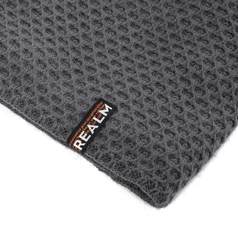 Unisex Letter Label Decor Thermal Lined Knitted Hat - SF1669